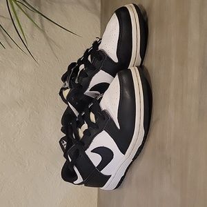 Nike Panda Dunks Girls 1Y